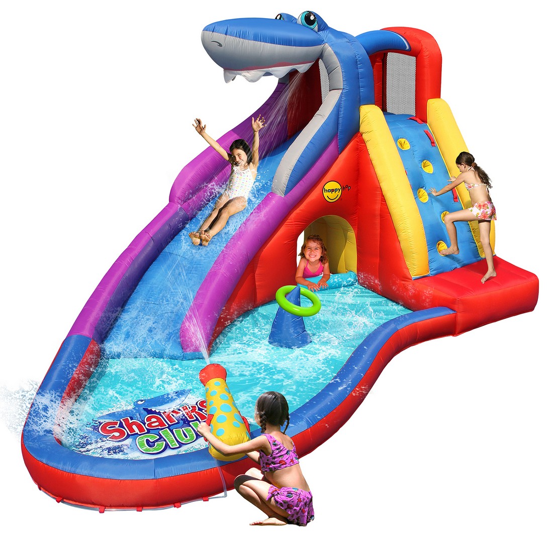 ##9417 gonfiabile acquatico squalo con motore per bambini
Più colorato del Parco Acquatico, più emozionante dell’Acquafun, lo Scivolo Squalo vi colpirà senza scampo con la sua lunga arrampicata con scivolo, vasca e cannoncino, valvola spara acqua, t