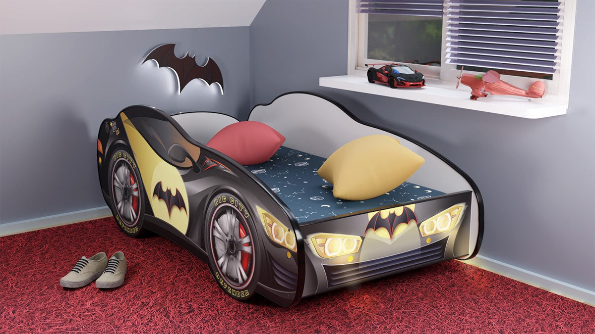 TPBATLED140 Letto 140x70 a forma di macchina dei super eroi con doghe in legno e materassino incluso con luci led e interruttore per illuminazione notturna