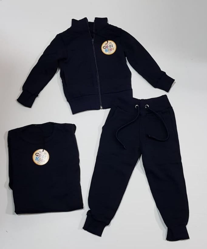 TUTBL03 Tuta completa in cotone garzato 320 grammi "Cool kids" 
made in italy ottima qualità da 2 a 10 anni.