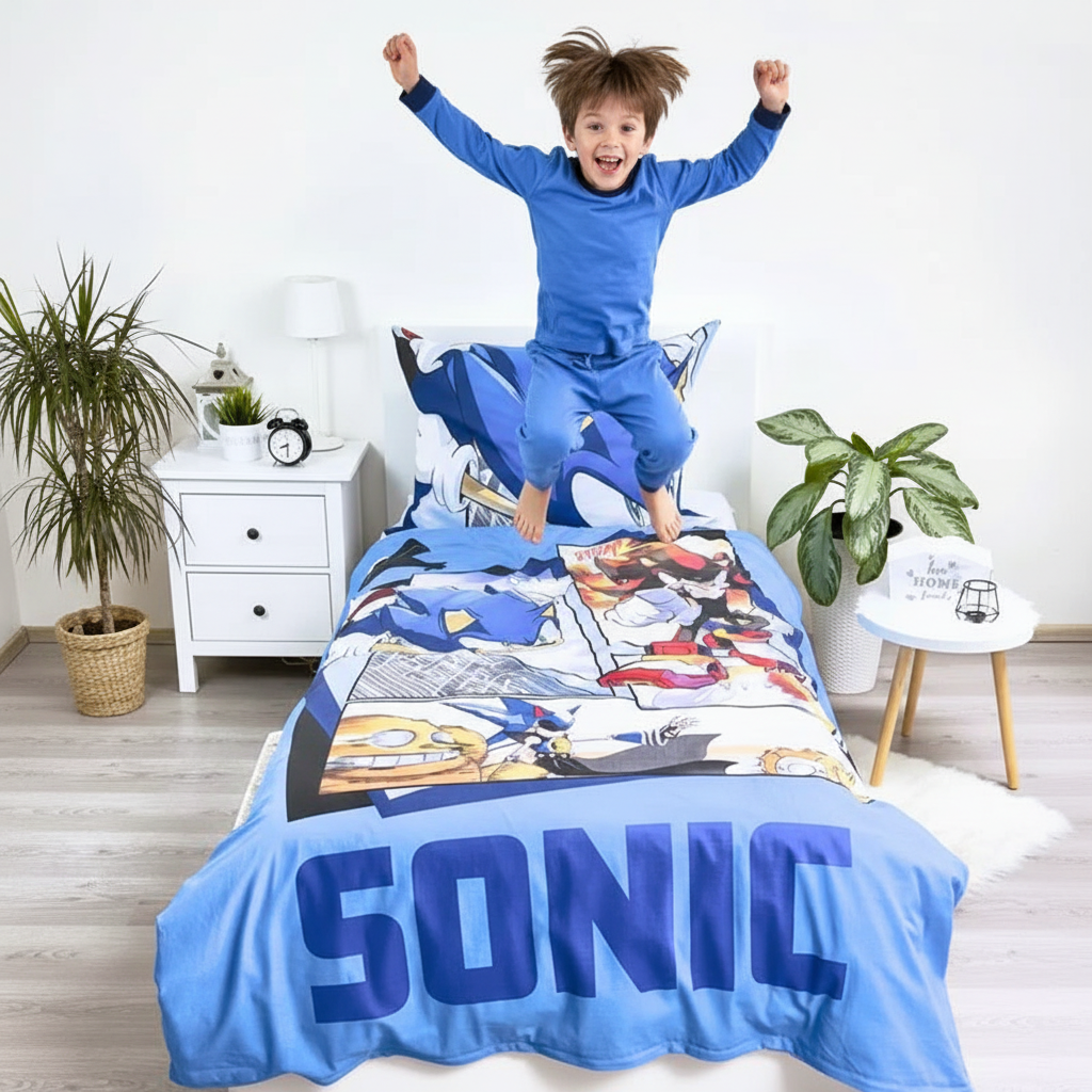 Bambino che salta sul letto Sonic