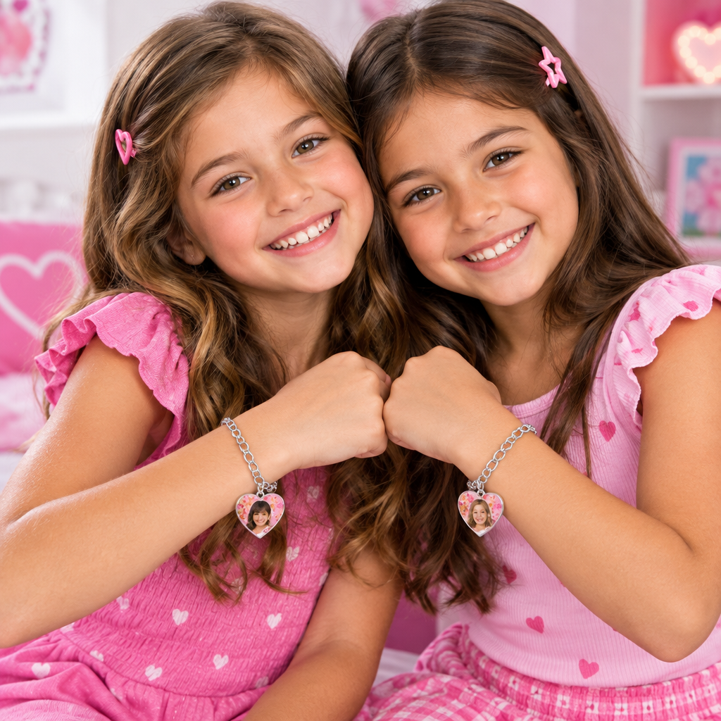 Braccialetto con 3 Ciondoli Bambina Disney Violetta | Confezione Regalo | Licenza Ufficiale | VIO2502-316