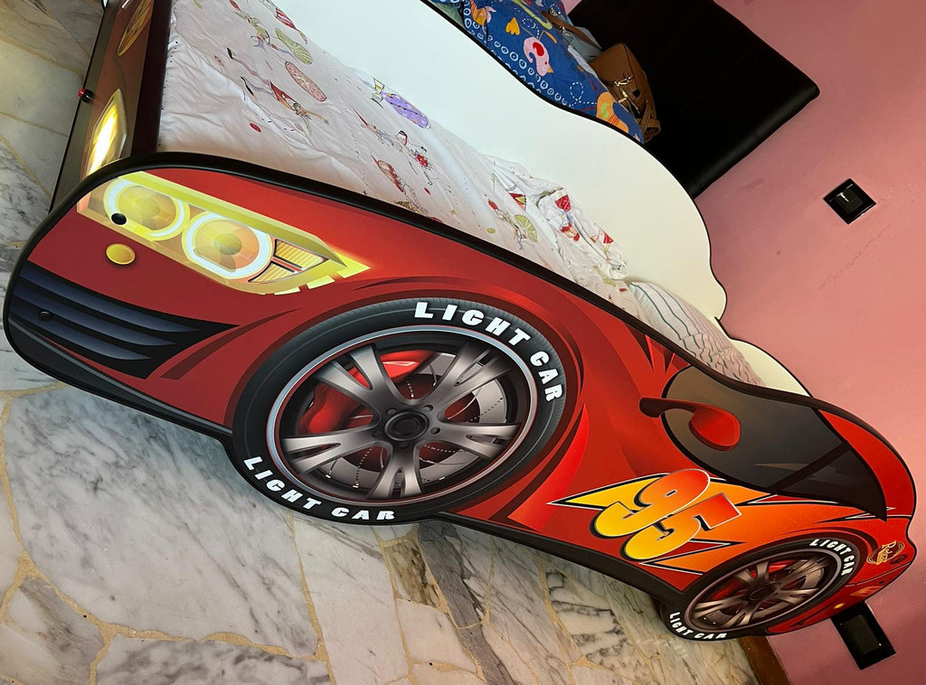 TPC95LED Letto 160x80 a forma di macchina car95 con doghe in legno e materassino incluso con luci led e interruttore per  illuminazione notturna