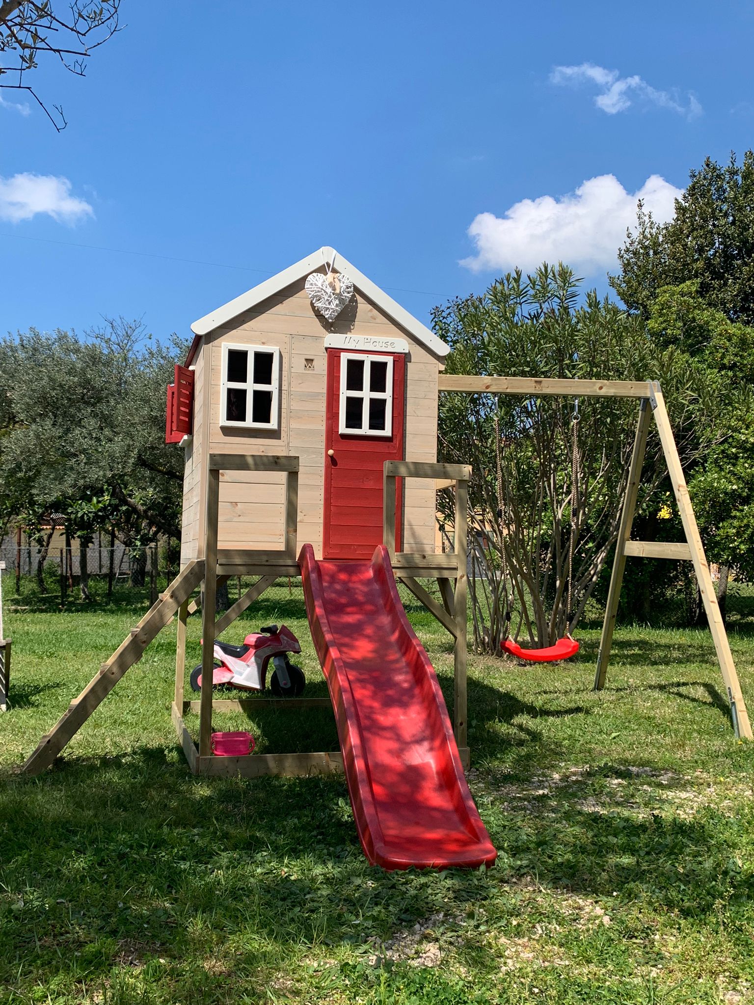 Grande Casa Modulare Playhouse con scivolo e 2 altalene